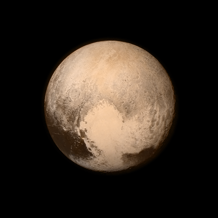 Approaching Pluto. Credit: NASA
