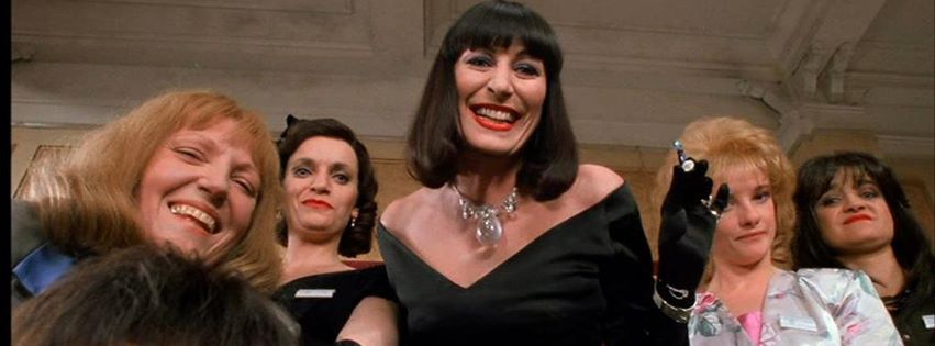 Anjelica Huston et al in The Witches